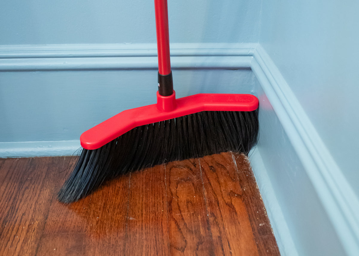 Da Vinci House Broom with Oversized Dustpan