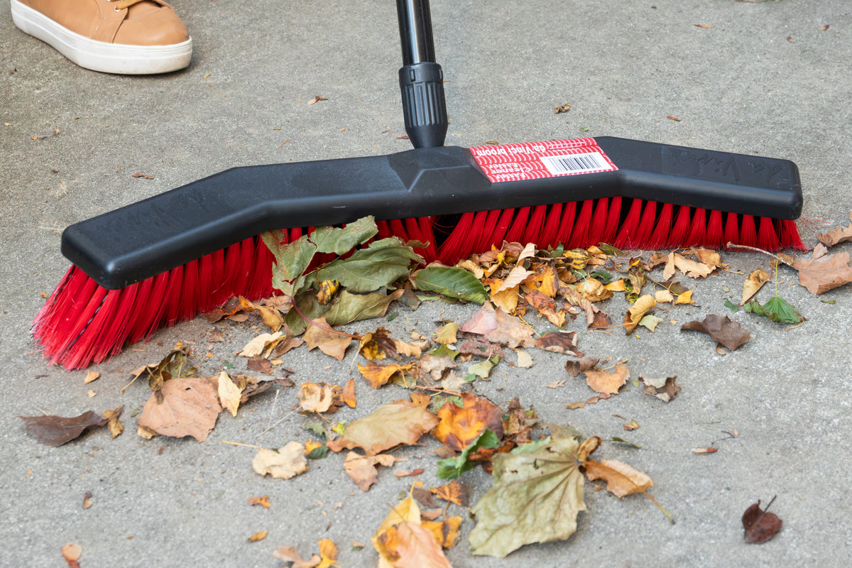 Da Vinci Heavy Duty Push Broom – 25" Shop Broom